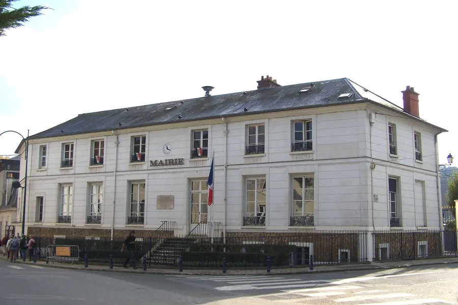 Mairie de Jouy-en-Josas dans la vallée de la Bièvre